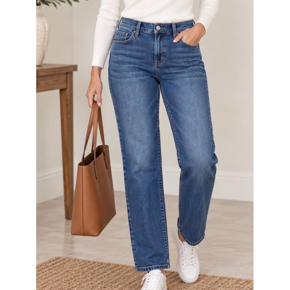 Carhartt Womens Original Fit Straight Leg Jeans Medium Wash Blue Denim Size 6 R